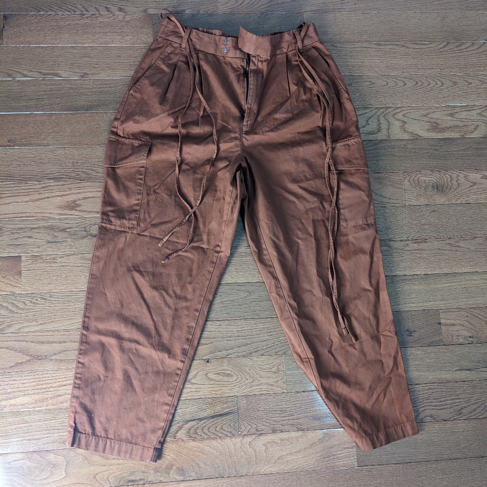 Sold Gap cargo pant size 12